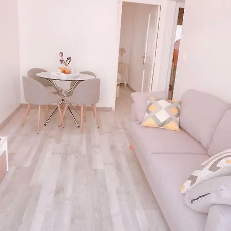 Calipso Apartment